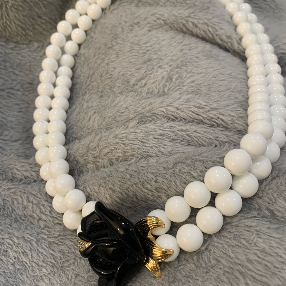 Vintage Signed KJL Kenneth Jay Lane for Avon Midnight Rose Necklace 1980s - Picture 10 of 12